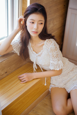 男生和女生一起差差的轮滑鞋大全